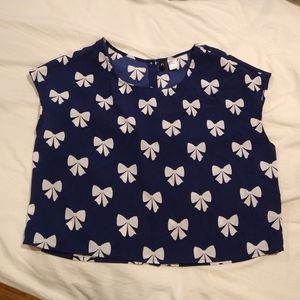 NWOT Blue Top with White Bows
